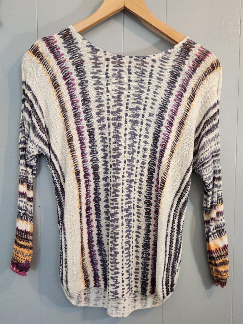 NIC+ZOE linen stripes abstract zigzap print long sleeve crewneck sweater